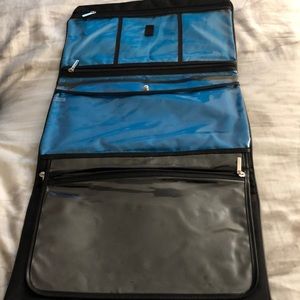 Celebrity brand Makeup bag